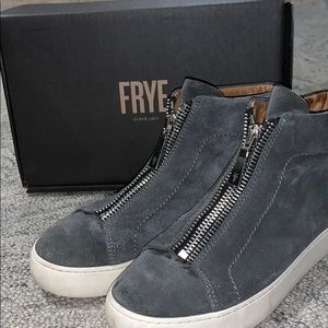 Frye Lena zip sneakers grey 9.5